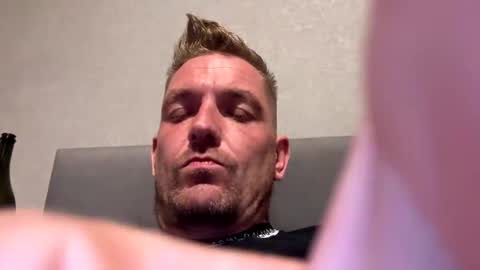 Snapshot of boomfxx1985 chatting on 09-17-25, 09:05 boomfxx1985 online show from 09-17-25, 09:05