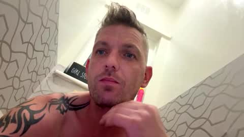 Snapshot of boomfxx1985 chatting on 11-01-25, 11:51 boomfxx1985 online show from 11-01-25, 11:51