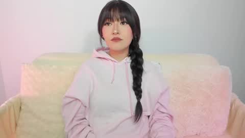 Snapshot of boonie_girl chatting on 09-29-25, 01:00 Booniee online show from 09-29-25, 01:00