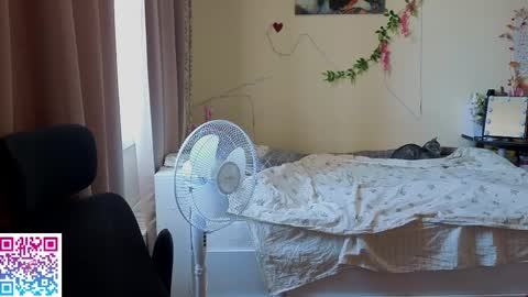 Milena online show from 05-11-26, 03:01