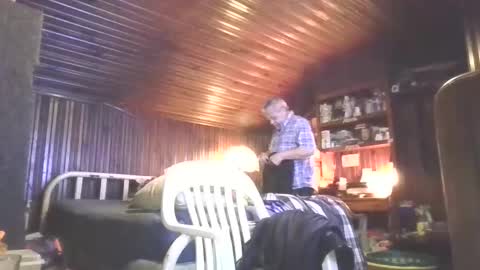 Snapshot of booshy chatting on 11-03-25, 05:09 Booshwa online show from 11-03-25, 05:09