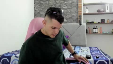 booyhott_ online show from 01-08-26, 08:33