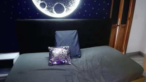 Snapshot of borbuja1 chatting on 11-05-25, 01:22 borbuja online show from 11-05-25, 01:22