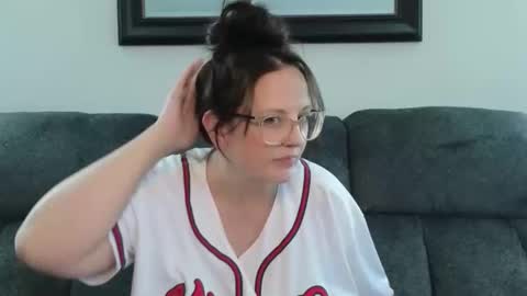 Snapshot of boredbustyhousewife chatting on 05-19-26, 03:29 boredbustyhousewife online show from 05-19-26, 03:29