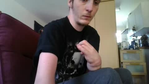 Snapshot of boredlul chatting on 07-01-26, 12:40 boredlul online show from 07-01-26, 12:40
