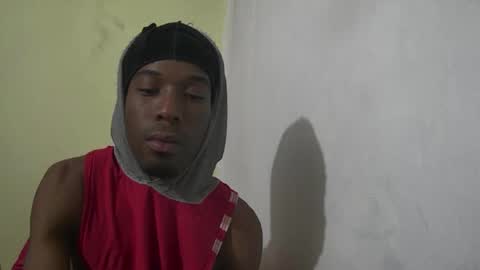 boss_playa98 online show from 05-11-26, 03:23