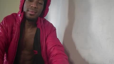 Snapshot of boss_playa98 chatting on 07-11-26, 11:46 boss_playa98 online show from 07-11-26, 11:46