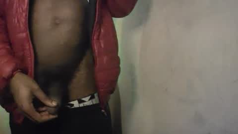 Snapshot of boss_playa98 chatting on 07-20-26, 04:27 boss_playa98 online show from 07-20-26, 04:27