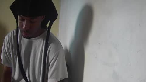 Snapshot of boss_playa98 chatting on 07-25-26, 04:04 boss_playa98 online show from 07-25-26, 04:04
