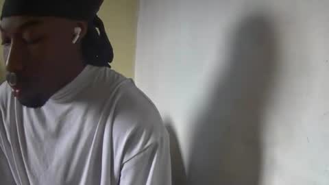 Snapshot of boss_playa98 chatting on 08-02-26, 04:27 boss_playa98 online show from 08-02-26, 04:27
