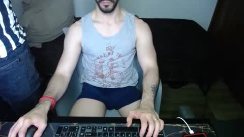 Snapshot of bossking019 chatting on 03-09-25, 05:11 bossking019 online show from 03-09-25, 05:11