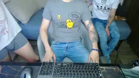 Snapshot of bossking019 chatting on 03-09-25, 10:19 bossking019 online show from 03-09-25, 10:19