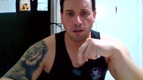 Snapshot of bosslife505050 chatting on 03-01-25, 10:45 The Italian Boss online show from 03-01-25, 10:45