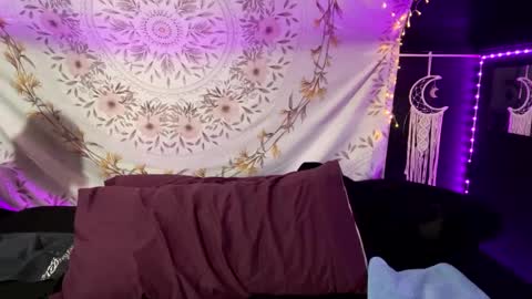 BossMom online show from 03-10-25, 09:18