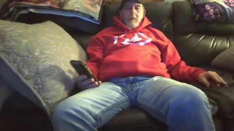 bostonguy1969 online show from 02-11-25, 12:28