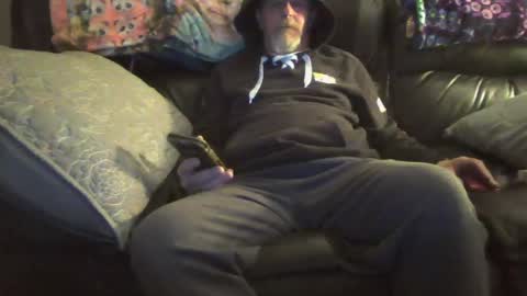 bostonguy1969 online show from 03-10-25, 09:18