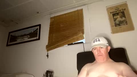 bostonirish45 online show from 05-13-26, 04:37