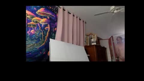 Snapshot of bottomboo7 chatting on 12-13-24, 01:22 Bottomboo7 online show from 12-13-24, 01:22