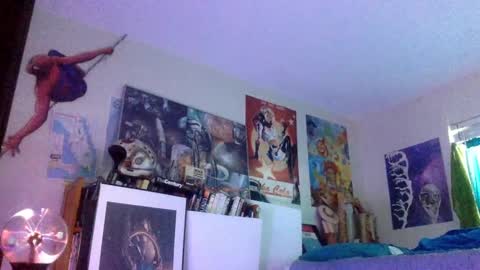 Snapshot of bottomboo7 chatting on 09-17-25, 12:07 Bottomboo7 online show from 09-17-25, 12:07