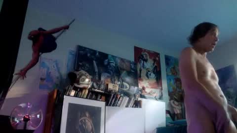 Bottomboo7 online show from 12-17-25, 01:17