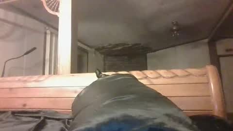 Snapshot of bottomcdforoldersc chatting on 04-14-26, 08:42 James online show from 04-14-26, 08:42