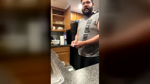 Snapshot of bottomman1990 chatting on 01-09-26, 12:02 uncutpr online show from 01-09-26, 12:02