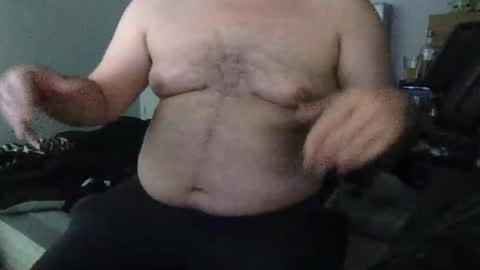 Snapshot of bottomman1990 chatting on 01-14-26, 11:42 uncutpr online show from 01-14-26, 11:42