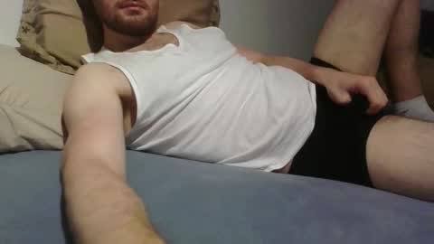 Snapshot of bottomtsinner chatting on 11-16-25, 04:23 bottomtsinner online show from 11-16-25, 04:23