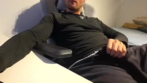 bottomtsinner online show from 07-27-26, 11:34