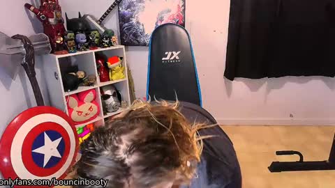Pumpkin Butt online show from 01-29-25, 06:01