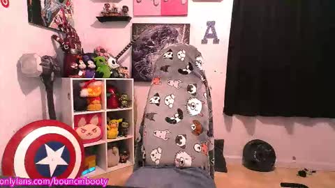 Pumpkin Butt online show from 11-06-25, 05:25