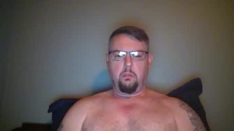 bowtieguy84 online show from 05-05-26, 02:19