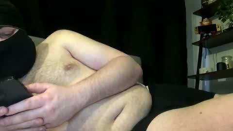 Snapshot of boxerbro123 chatting on 04-19-26, 07:16 boxerbro123 online show from 04-19-26, 07:16