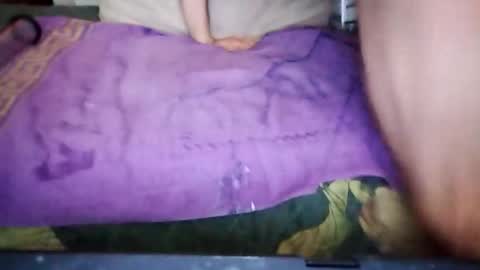 Snapshot of boy7oyy chatting on 04-30-26, 08:26 Bes7assquirt online show from 04-30-26, 08:26