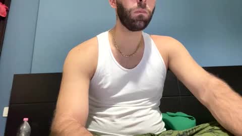 Snapshot of boy_aroundtheworld chatting on 02-26-25, 02:37 Dan online show from 02-26-25, 02:37