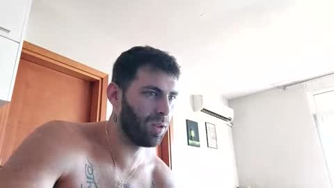 Snapshot of boy_aroundtheworld chatting on 10-27-25, 02:32 Dan online show from 10-27-25, 02:32