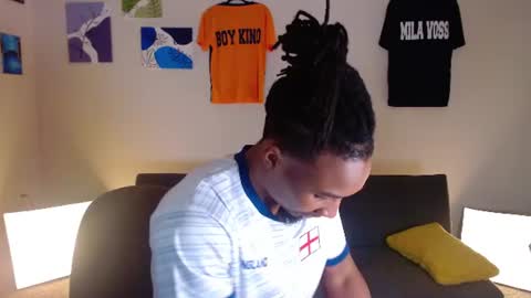 Snapshot of boy_kino chatting on 06-27-26, 12:26 Pixel Pleasures online show from 06-27-26, 12:26