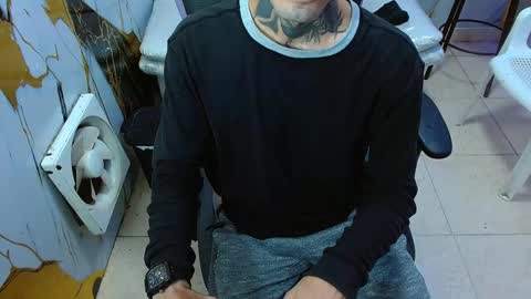 Snapshot of boy_tatto77 chatting on 03-17-26, 12:30 boy_tatto77 online show from 03-17-26, 12:30