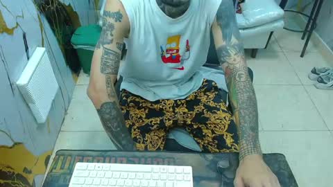 boy_tatto77 online show from 05-02-26, 12:10