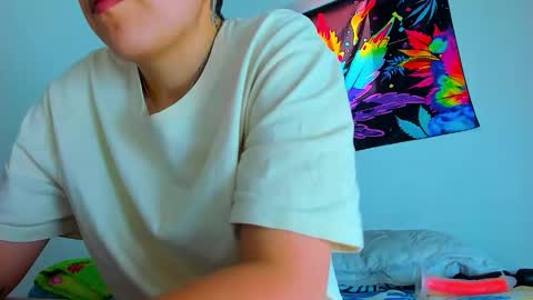 Snapshot of boy_trans chatting on 03-05-26, 02:46 Edward ftm trans queerslave online show from 03-05-26, 02:46