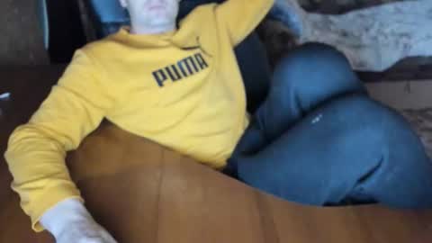 BoyApollon online show from 12-18-25, 08:09