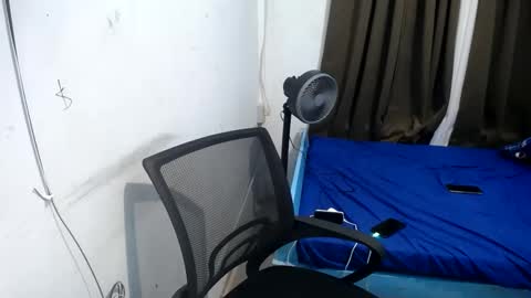 boyax16 online show from 02-19-25, 01:06