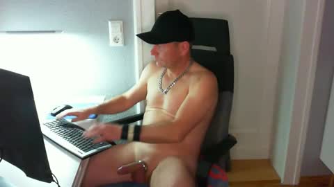 Julian online show from 12-19-24, 09:17