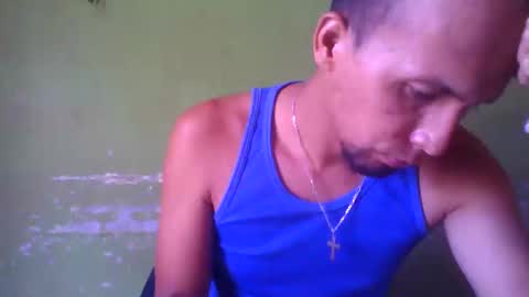 Snapshot of boycumlatino21 chatting on 12-25-24, 05:58 Boy online show from 12-25-24, 05:58