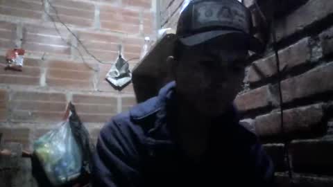 Snapshot of boycumlatino21 chatting on 01-03-25, 03:05 Boy online show from 01-03-25, 03:05
