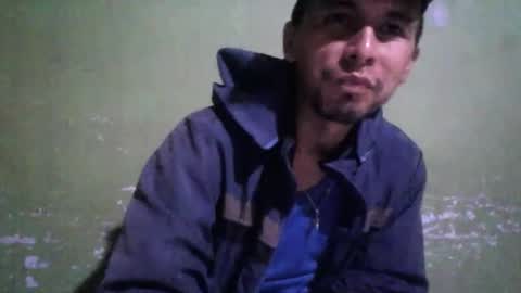 Snapshot of boycumlatino21 chatting on 01-16-25, 01:27 Boy online show from 01-16-25, 01:27