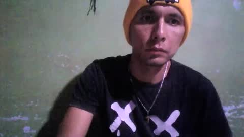 Snapshot of boycumlatino21 chatting on 01-29-25, 01:58 Boy online show from 01-29-25, 01:58