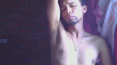 Boy online show from 04-03-26, 03:10