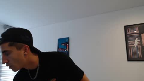 Snapshot of boyfriend_fuckme chatting on 01-24-25, 07:07 Felipe online show from 01-24-25, 07:07