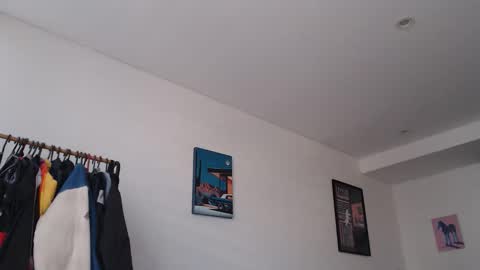 Snapshot of boyfriend_fuckme chatting on 10-24-25, 08:05 Felipe online show from 10-24-25, 08:05